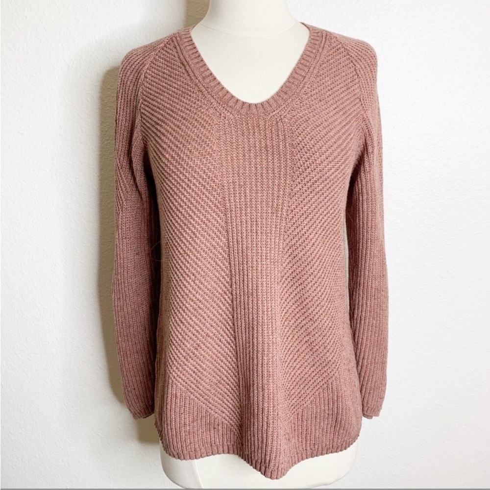 Lululemon What The Heart Wants Pink Knit Wool Blend V-Neck Sweater Size Small